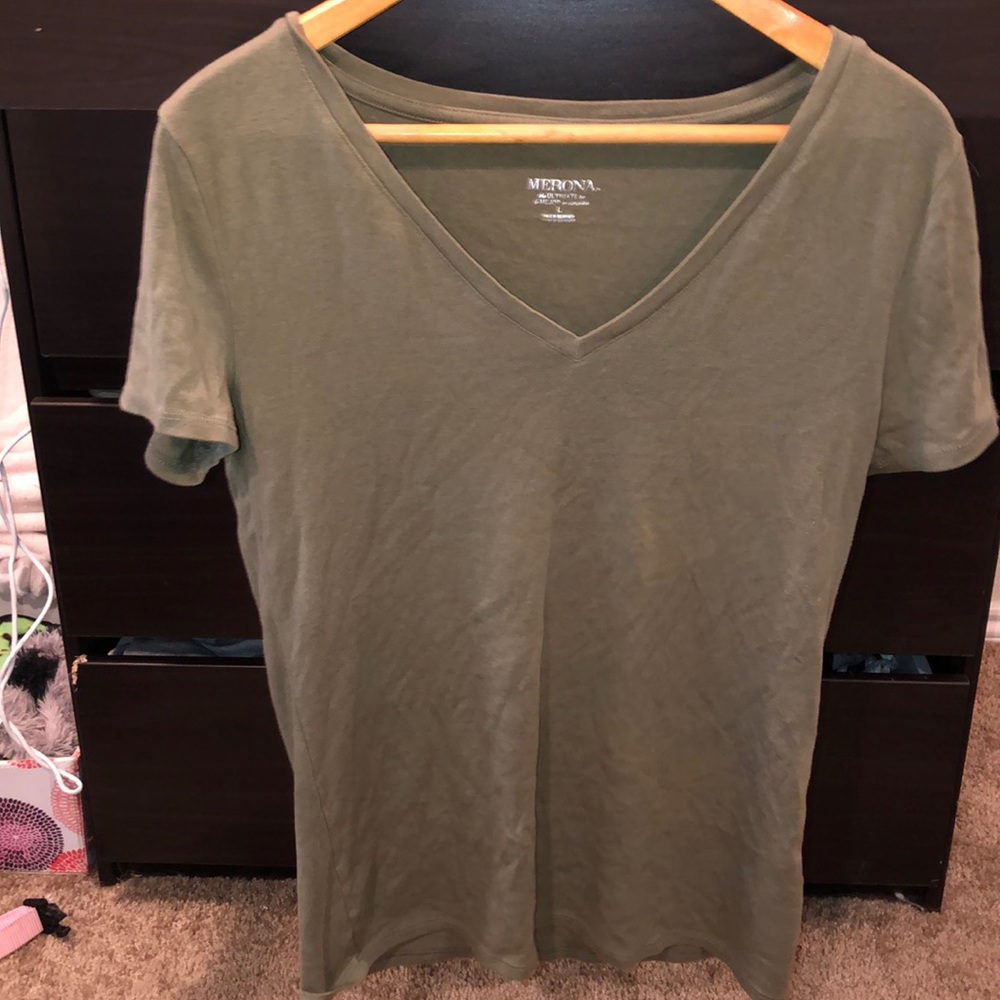 V neck tee shirt